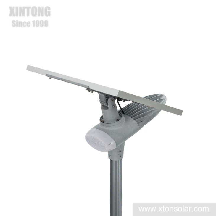 8m MPPT Charging 80W Solar Street Light All In Two
